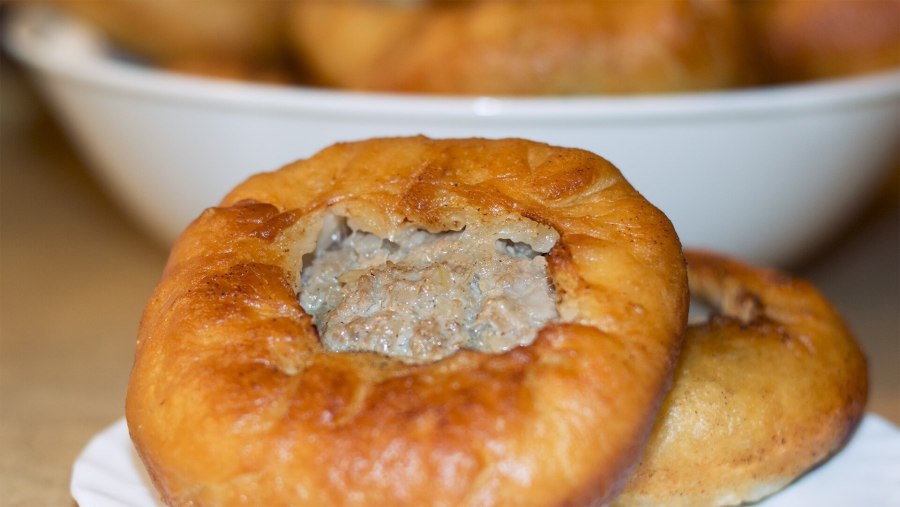 Пирог с глазами