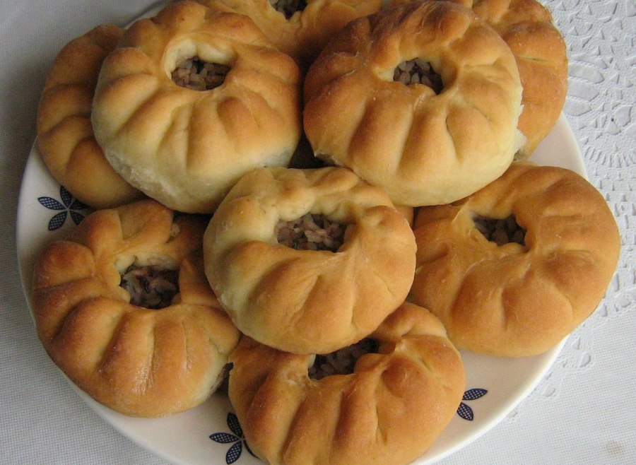 Пирожки с мясом