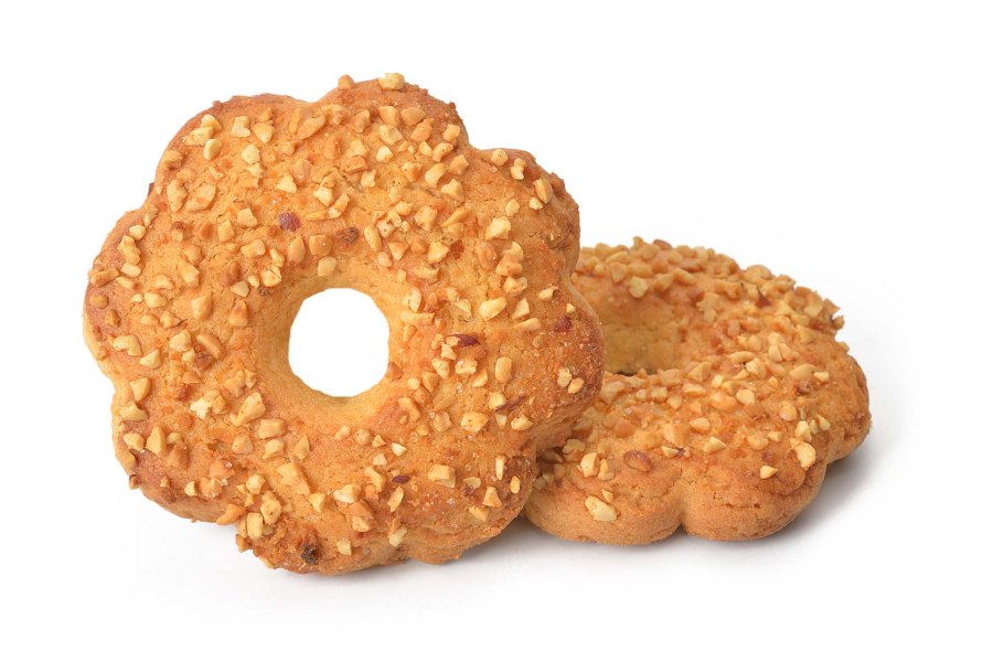 Коржик с арахисом