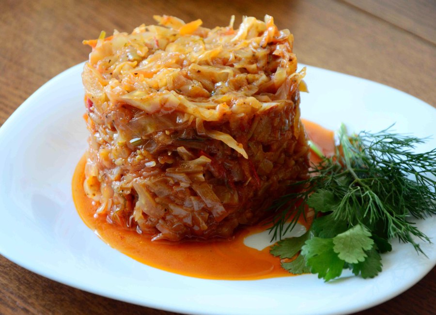 Капуста с курицей