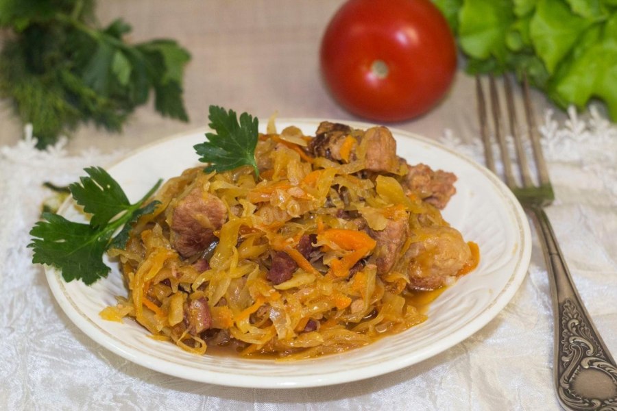 Тушеная капуста