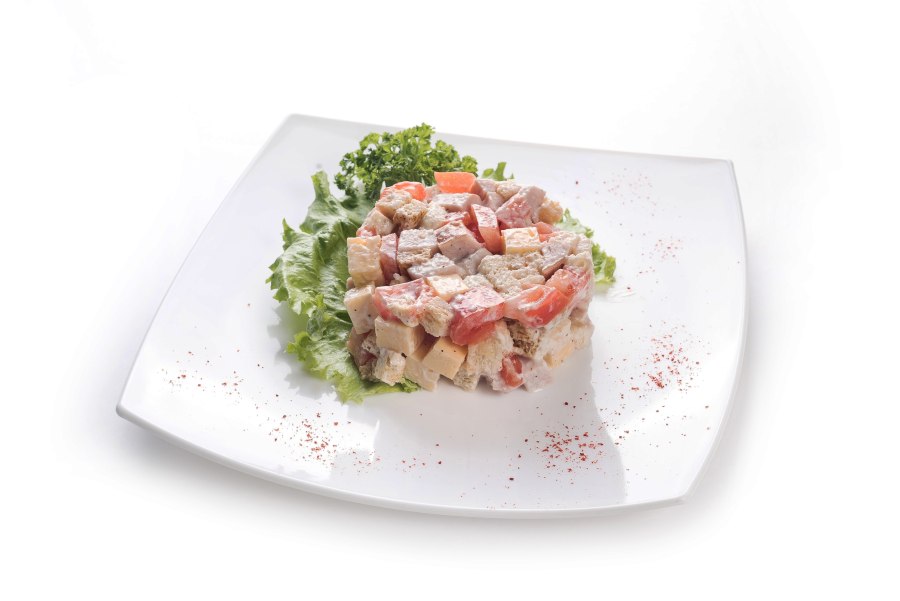 Салат с копченой курицей