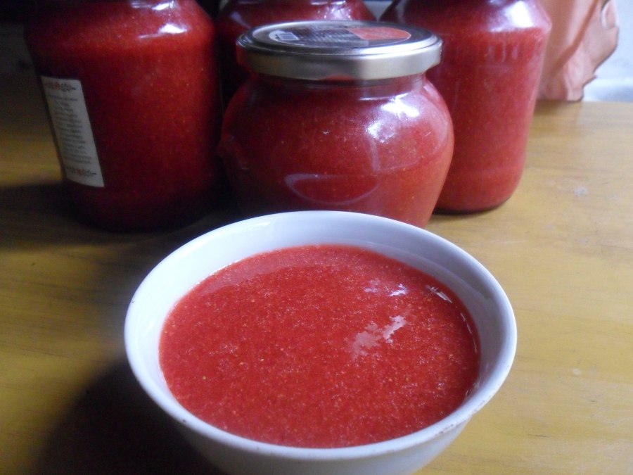 Клубника перетертая с сахаром