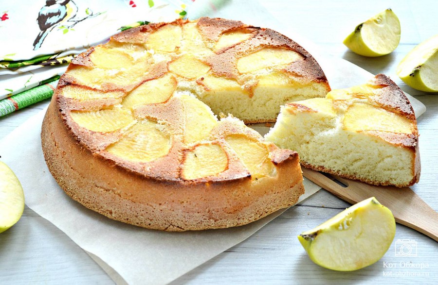 Яблочный тарт с заварным кремом