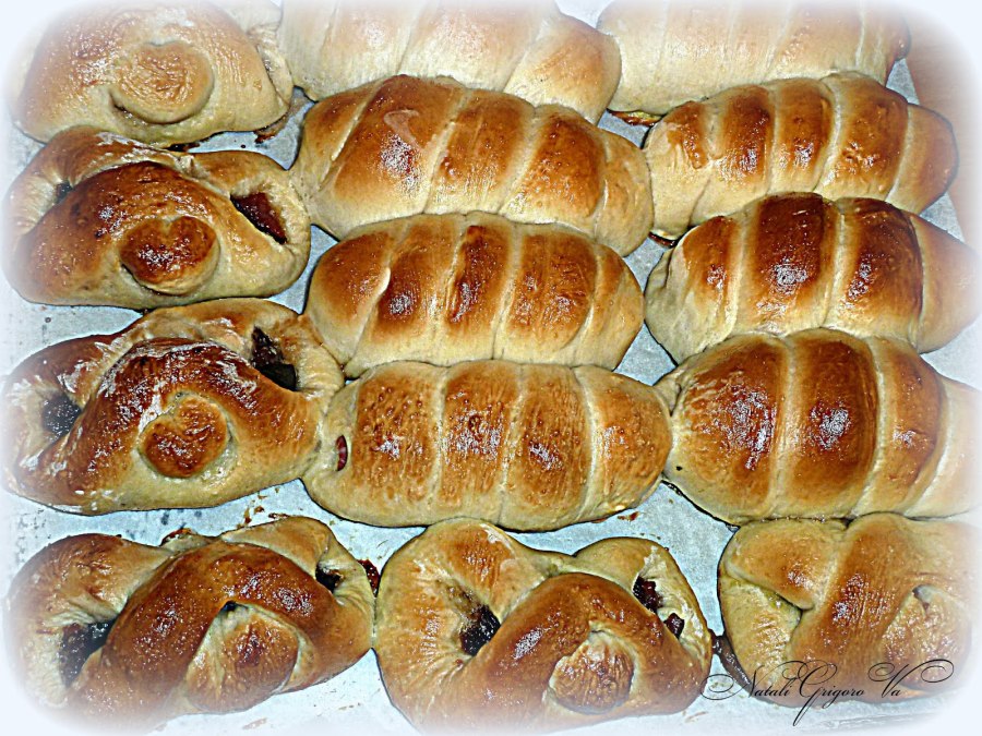 Красивые булочки с вареньем