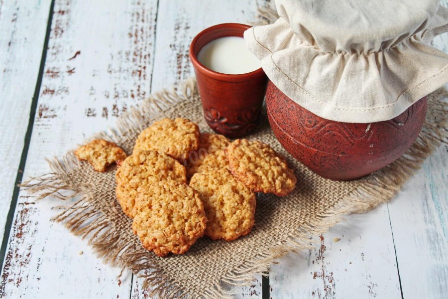 Овсяное печенье с орехами