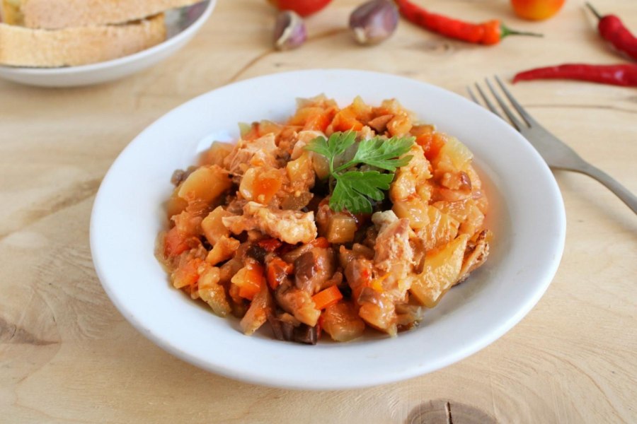 Жареная картошечка с грибами