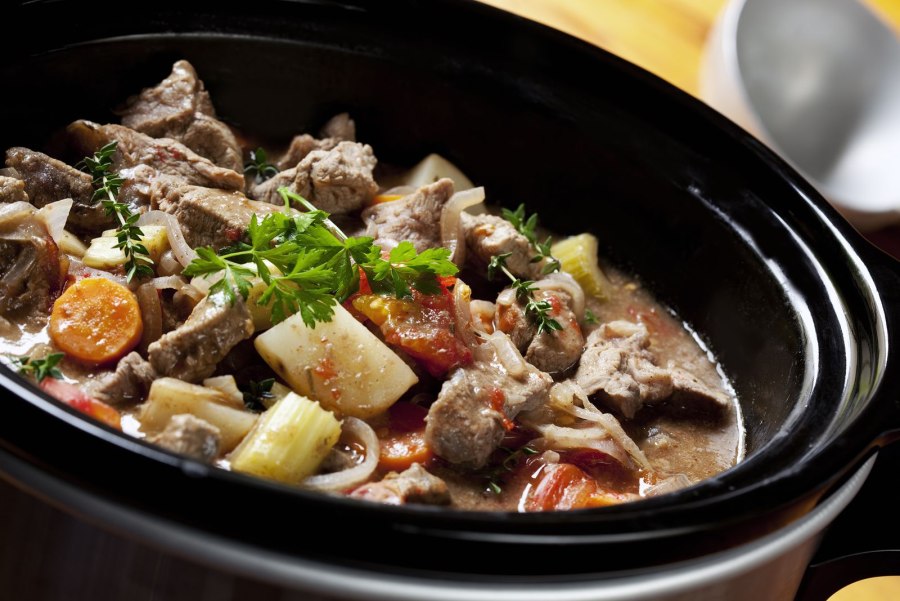 Тушеная картошка с шампиньонами