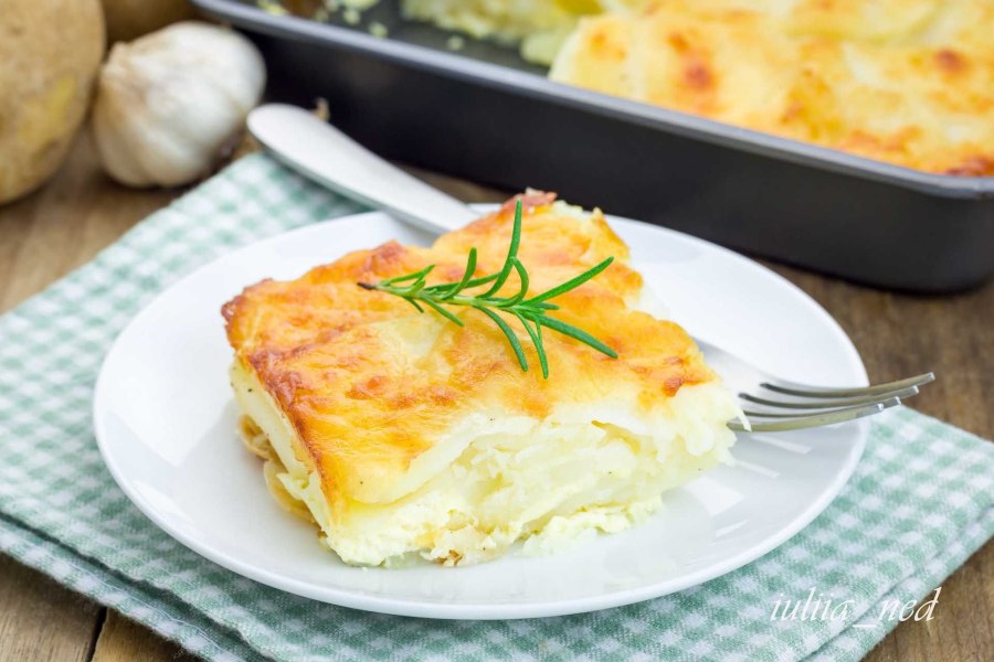 Картофельный гратен с сыром