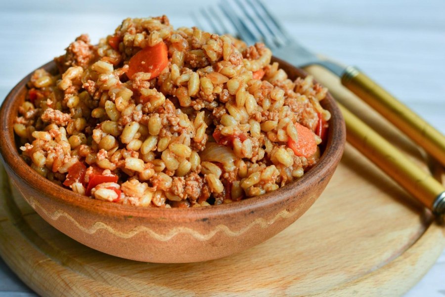 Ячневая каша с мясом