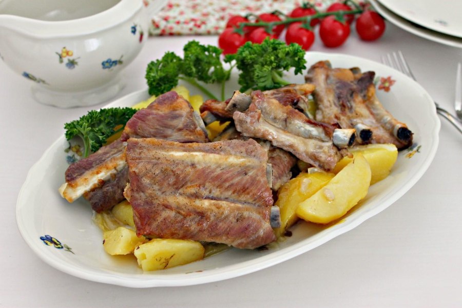 Ребрышки свиные из духовочки