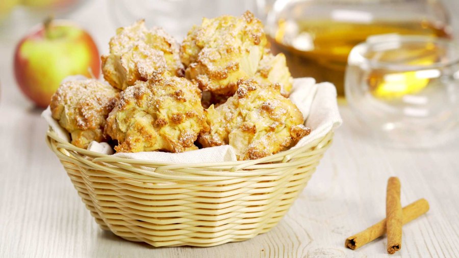 Творожное печенье с бананом и яблоком