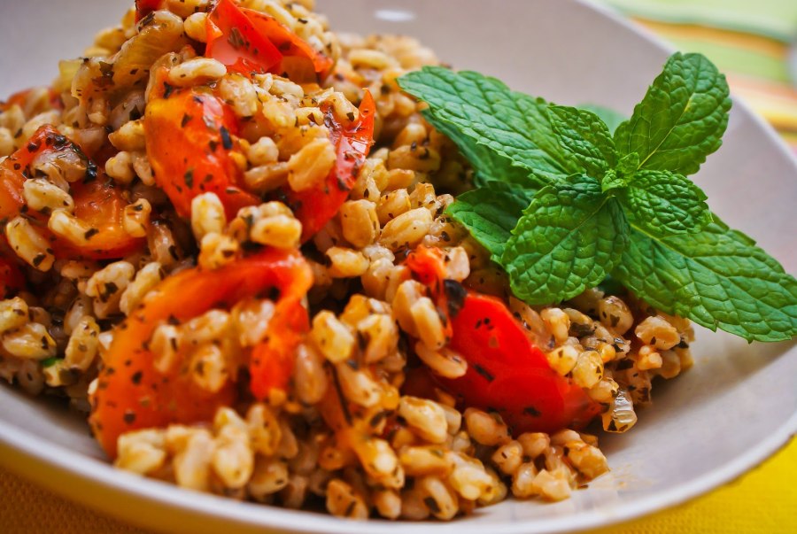 Перловая каша с овощами