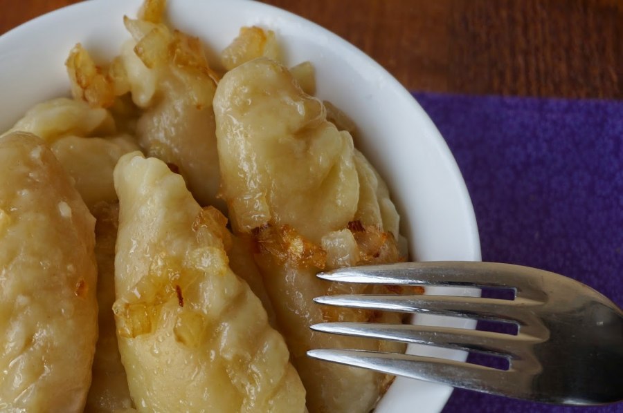 Донские вареники с мясом с похлебкой