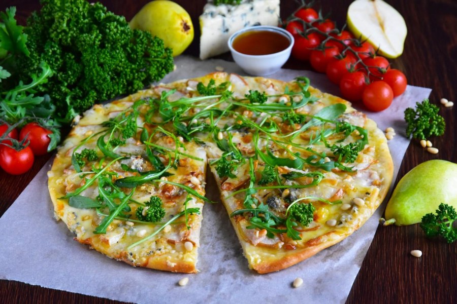 Мини пицца с кукурузой