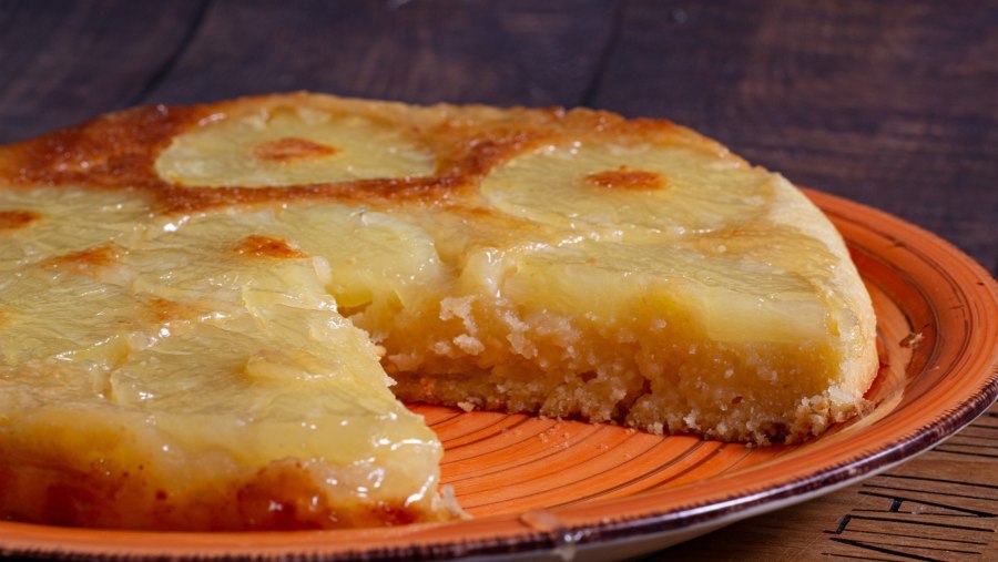 Творожный пирог с ананасами консервированными