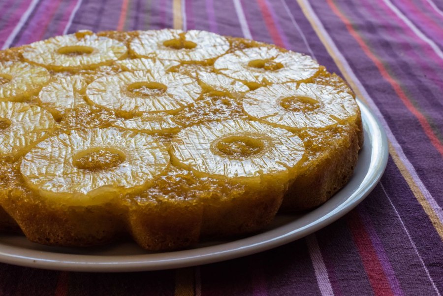 Пирог с ананасами консервированными