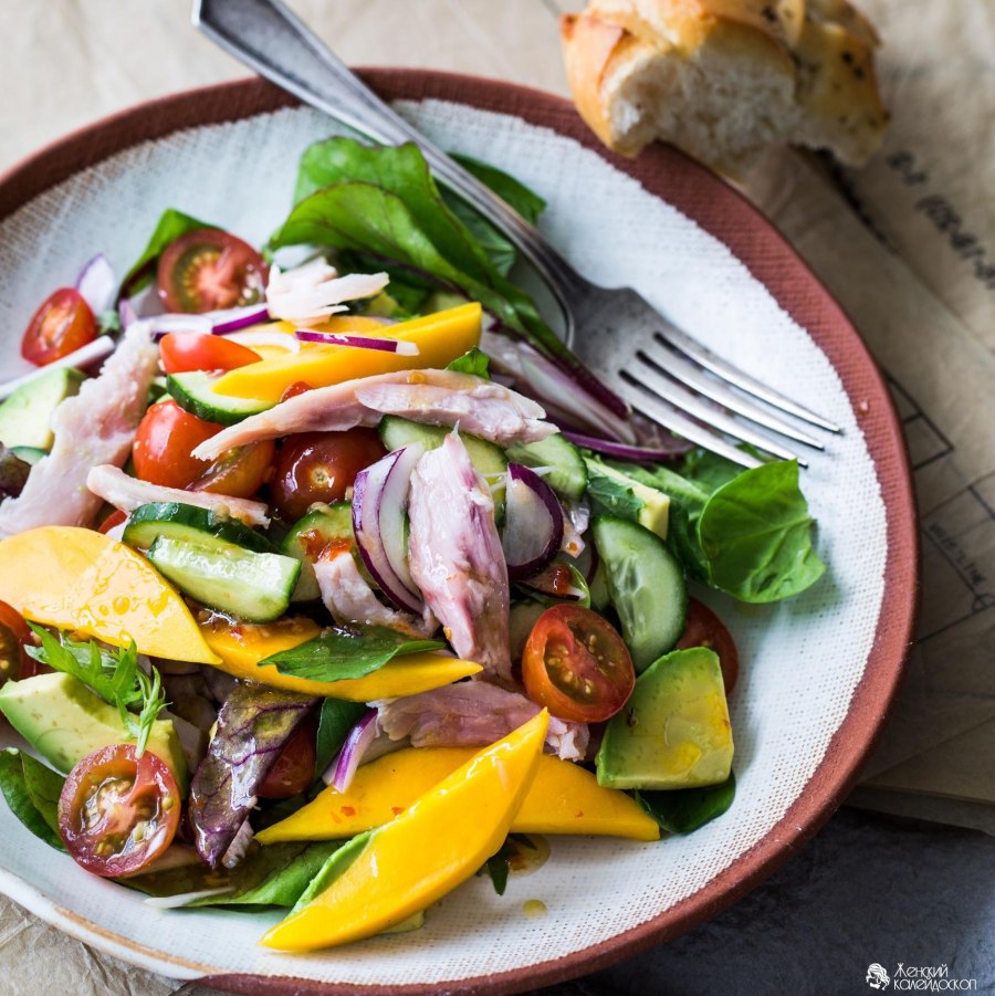 Салат курица ананас кукуруза