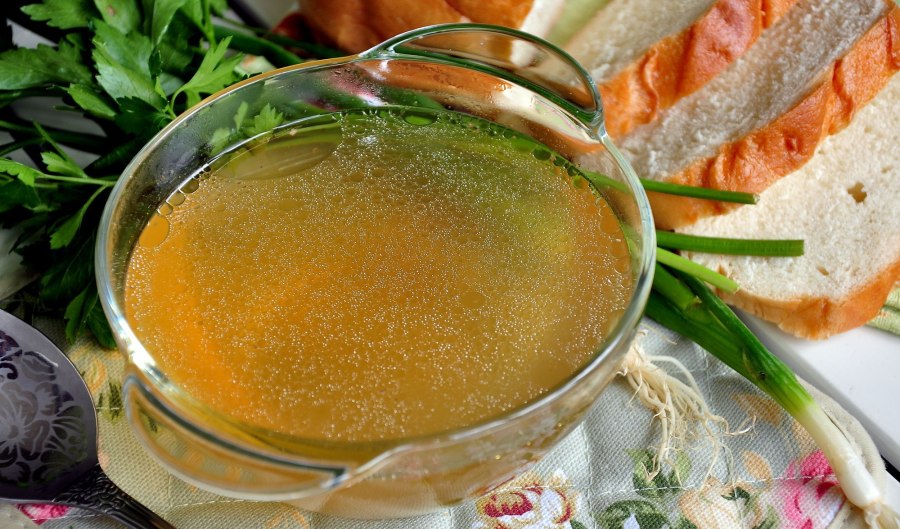 Соус из чеснока и бульона