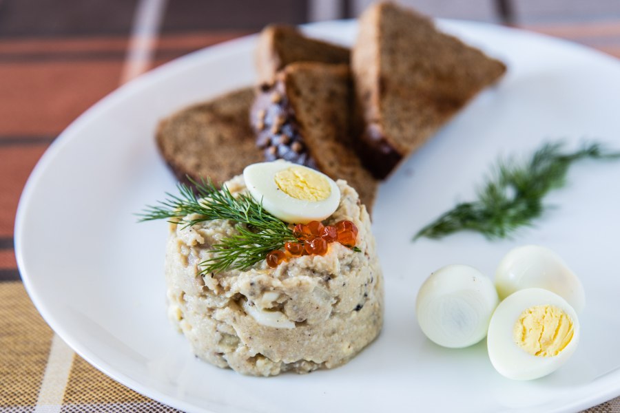 Селёдочный форшмак классический