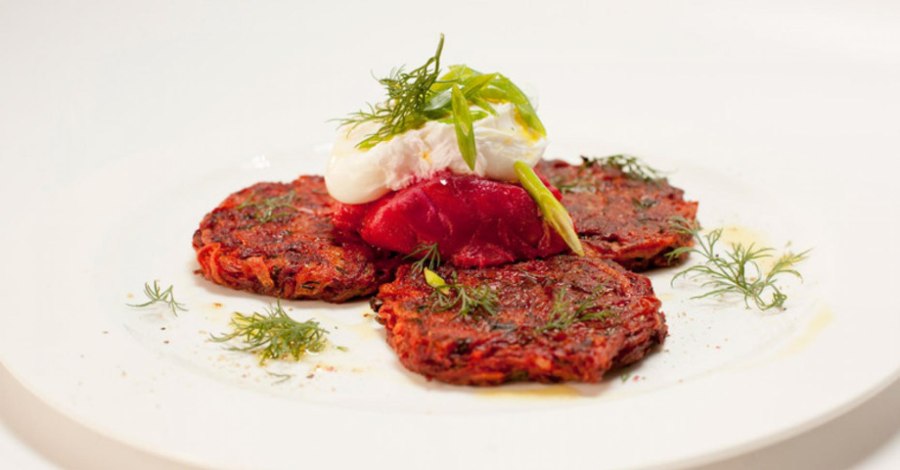 Драники из свеклы фото пошагово