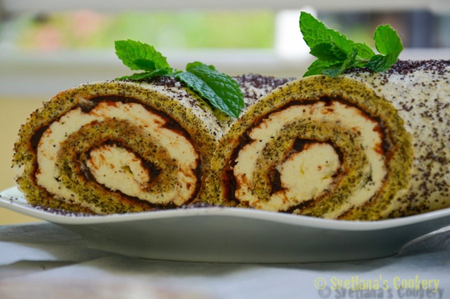 Пирожное рулетики