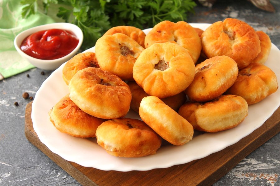 Пирожки беляши