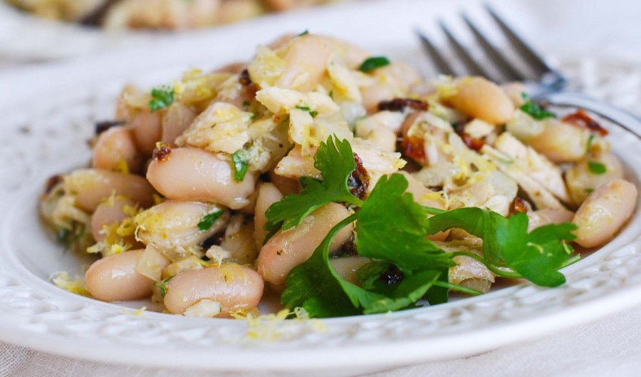 Салат с курицей и грибами