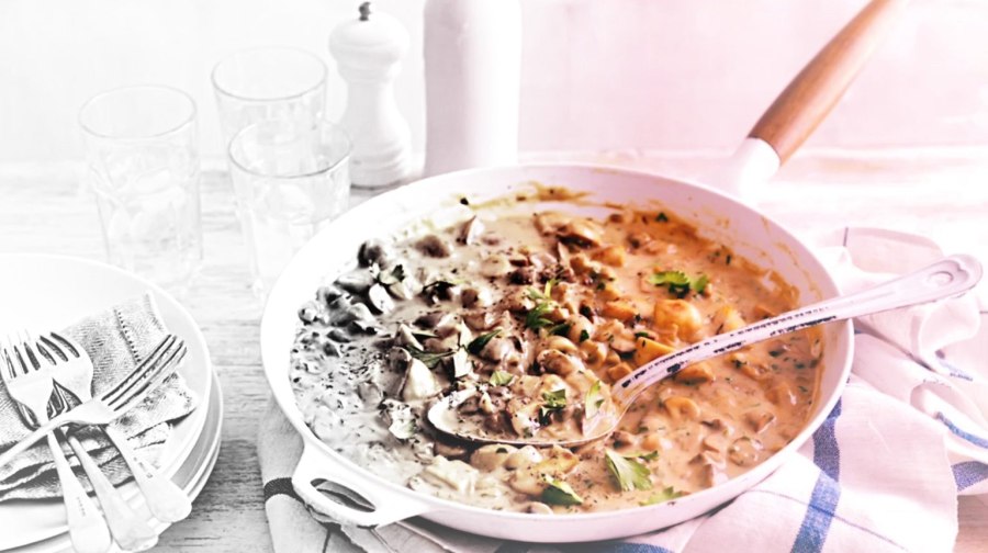 Шампиньоны в соусе