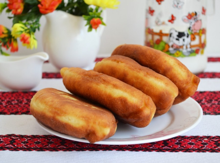Пышные жареные пирожки