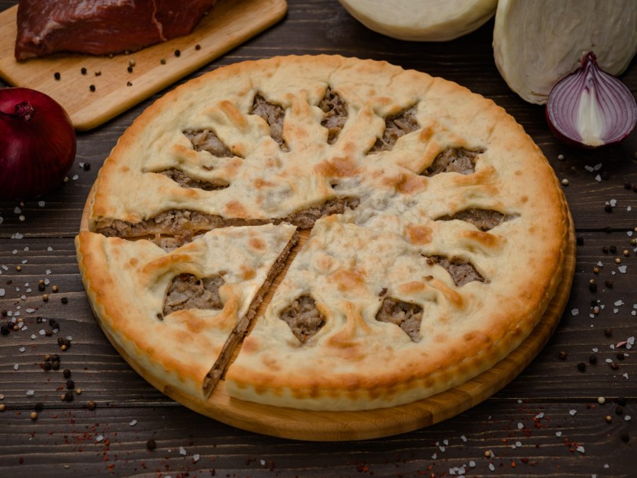 Осетинский пирог с малиной