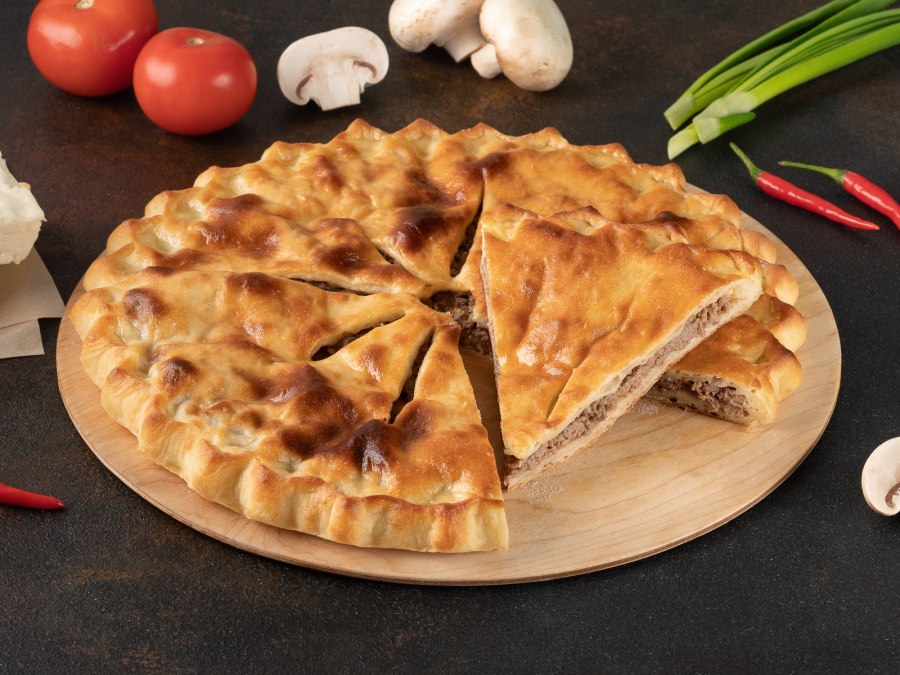 Пироги с мясом на проспекте Коста Осетия