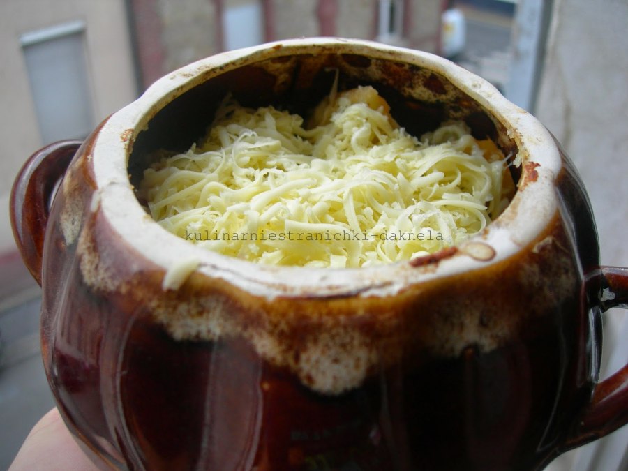 Жаркое в горшочках на плите