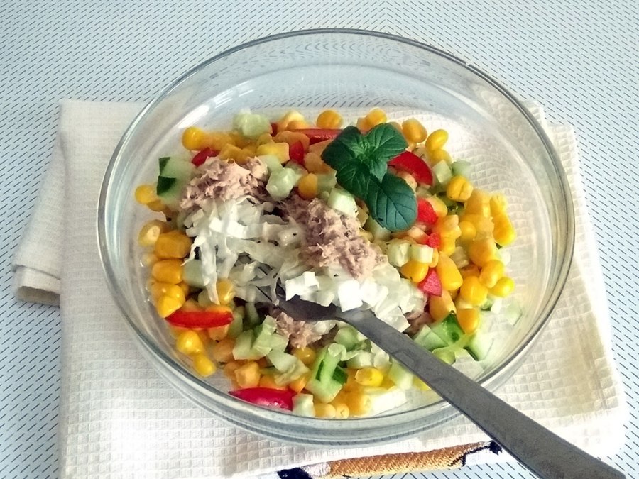 Салат тунец зел горошек