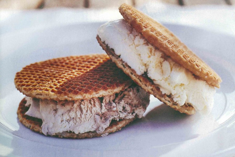 Сэндвич с мороженым