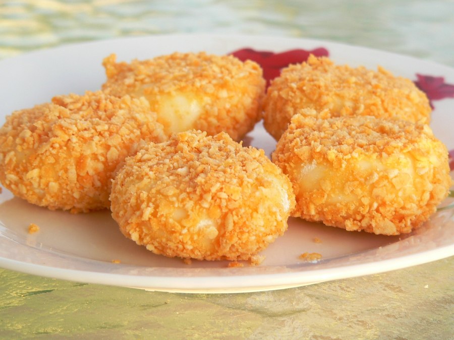 Сырные шарики с семгой