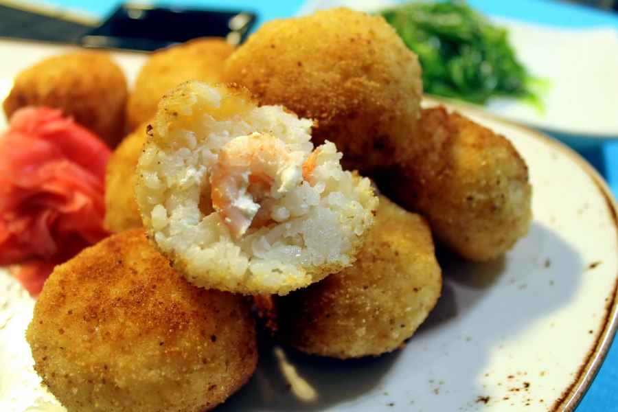 Рисовые шарики Геншин