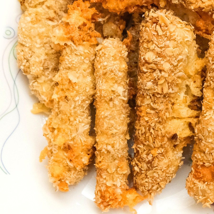 Шарики из сыра в кляре