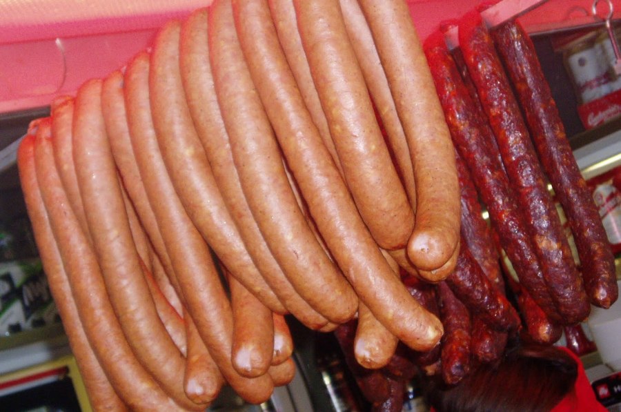 Колбаса сыровяленая Московская