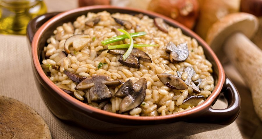 Постный плов с грибами