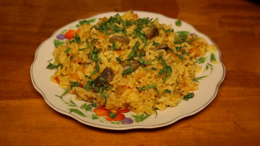 Рис с мясом и овощами