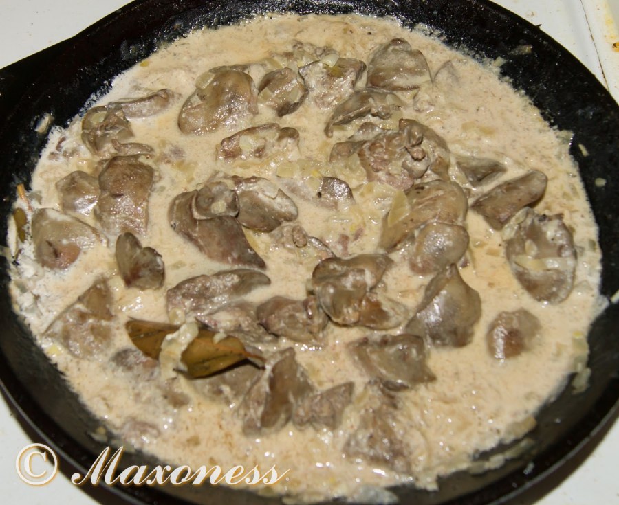 Печенка в сметане