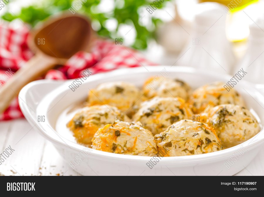 Фрикадельки из индейки с подливкой