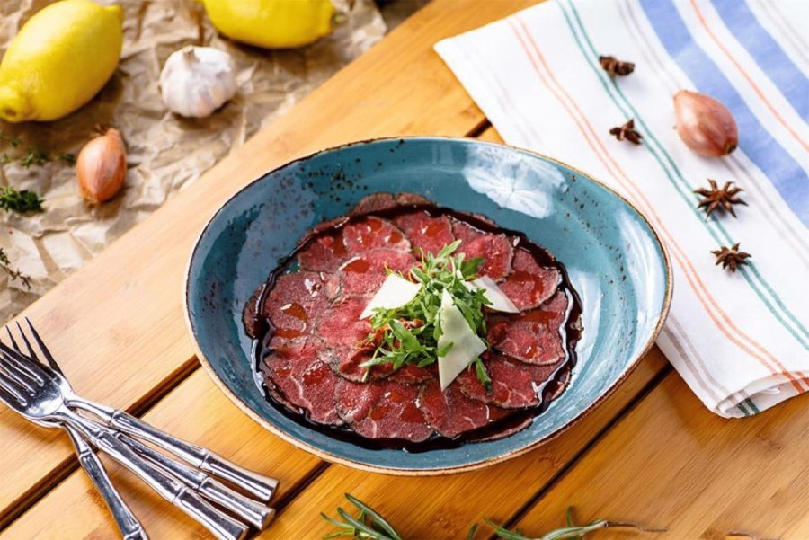 Карпаччо из красных креветок