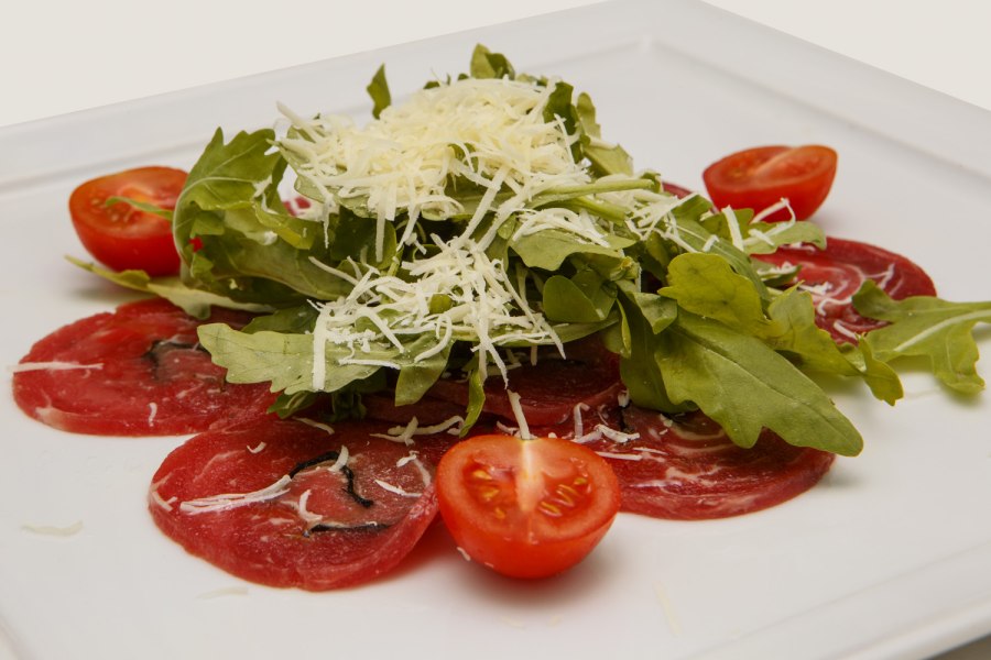 Карпаччо это итальянское блюдо