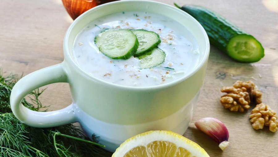 Летний суп из огурцов