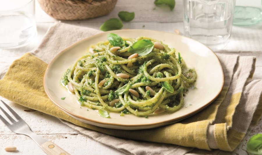 Паста с цукини и песто