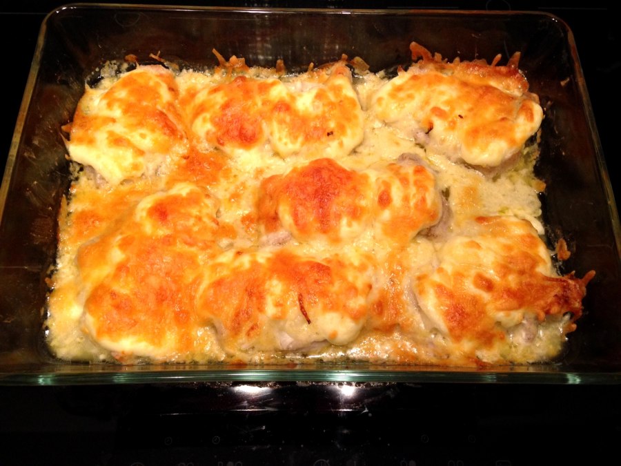 Мясо по французски на противне