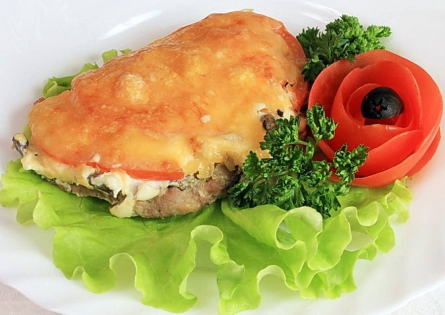 Свинина под сыром