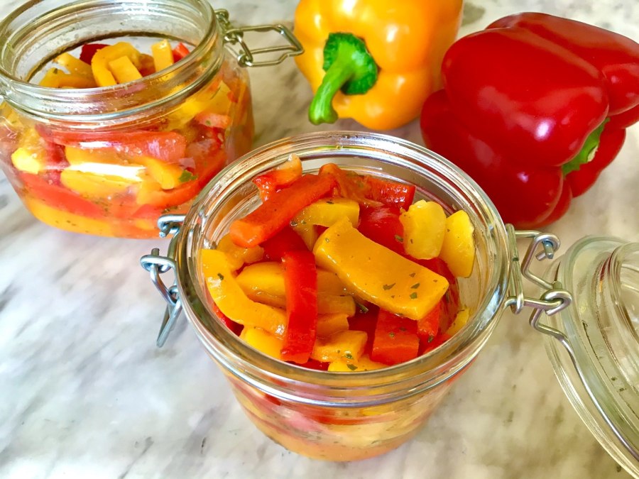 Болгарский перец с чесноком